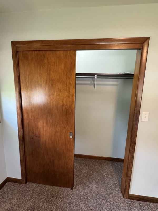 1019 Macarthur Dr - Photo 2 of 9