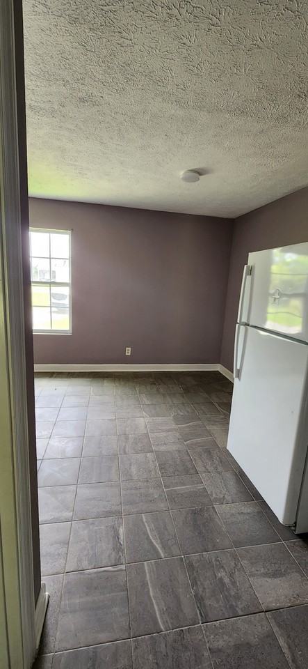 2817 Wakulla Avenue, Unit 2819 - Photo 4 of 11