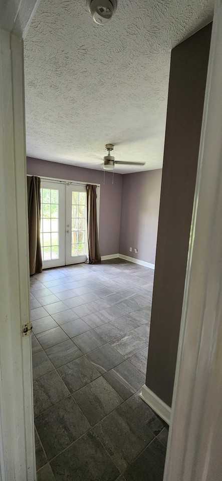 2817 Wakulla Avenue, Unit 2819 - Photo 7 of 11