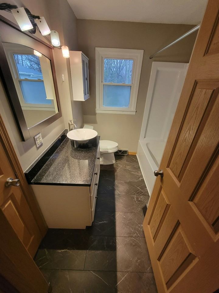 3226 Eileen Drive - Photo 3 of 7
