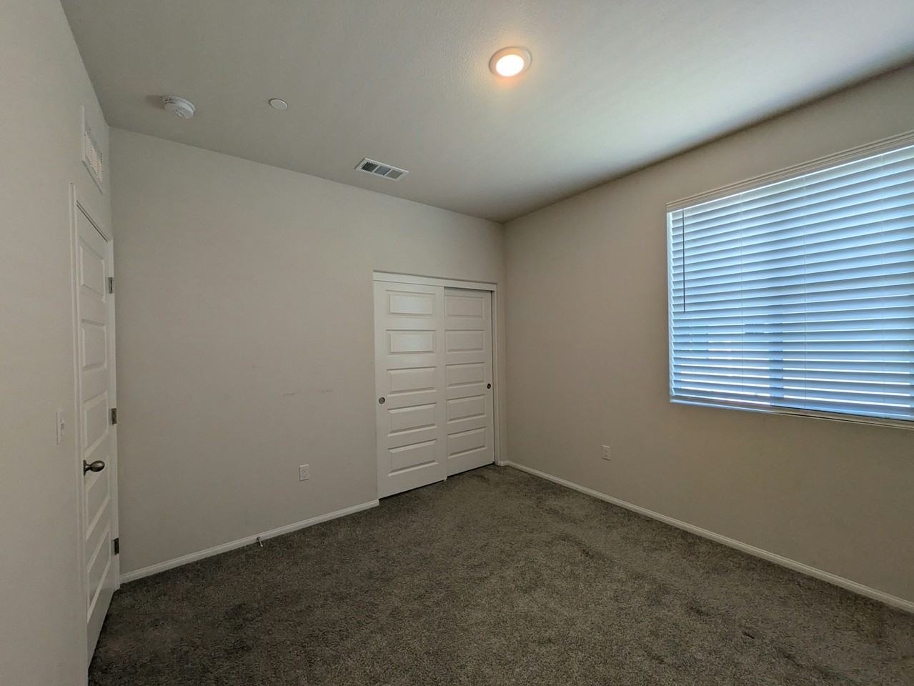 2035 Bergamot Street - Photo 7 of 13