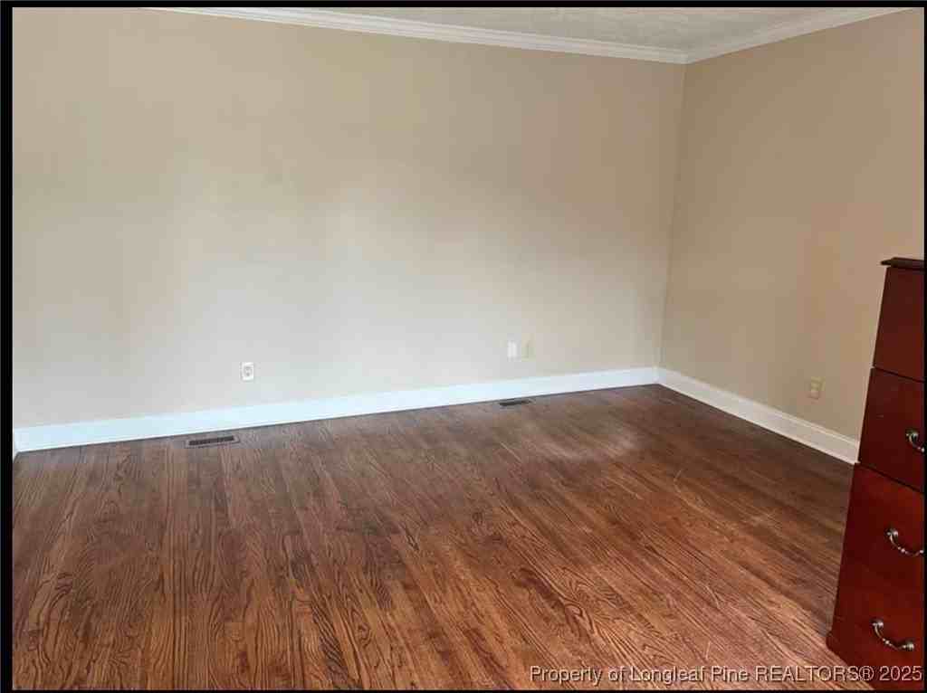 4807 S Main St - Photo 2 of 7