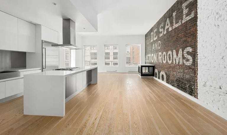 496 Broadway - Photo 6 of 10