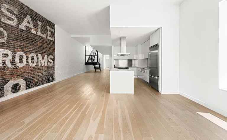 496 Broadway - Photo 7 of 10