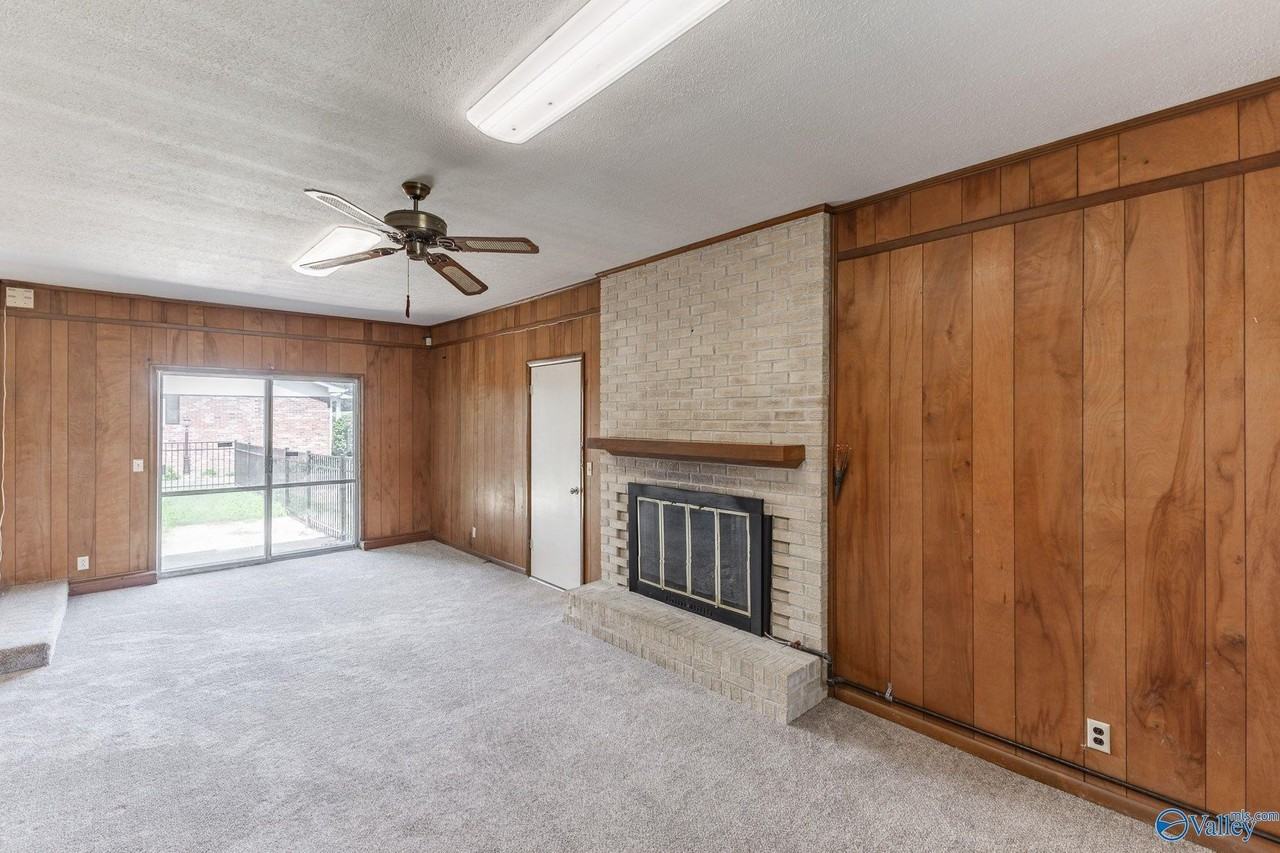 904 Chatterson Rd Se - Photo 6 of 34