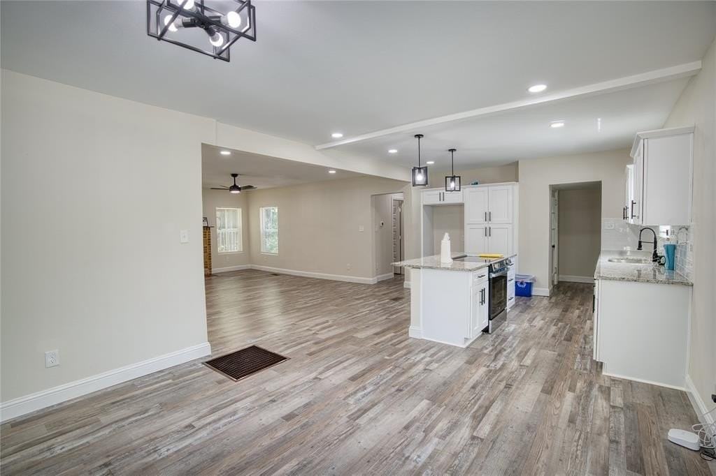 1408 W Main St - Photo 7 of 33