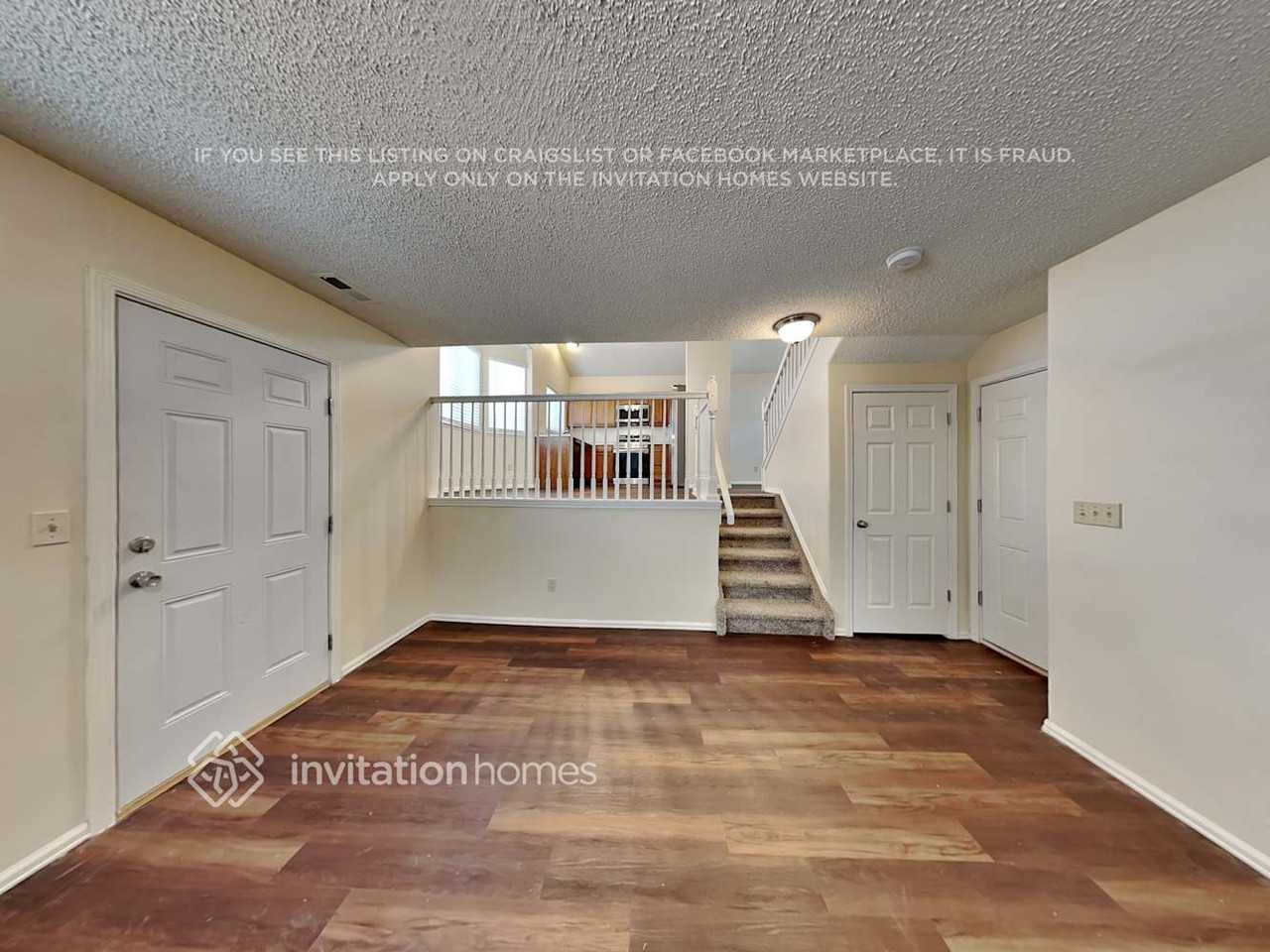 7403 Middle Bay Way - Photo 7 of 19