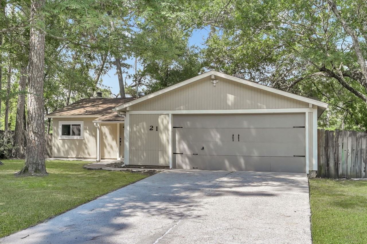 21 Gambrel Oak Pl - Photo 2 of 8