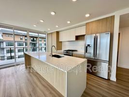 featured image of 2700 Olalla Rd