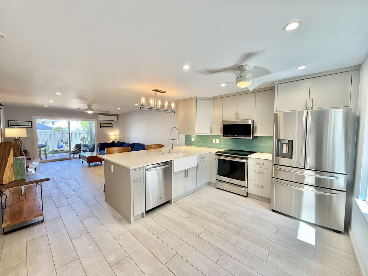 591 Keolu Dr Apt C #591C - Photo 3 of 22