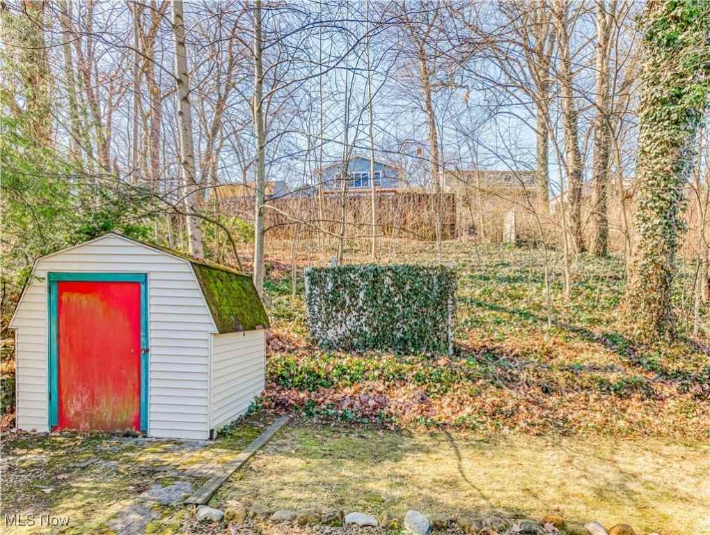 118 Robinwood Blvd - Photo 3 of 16