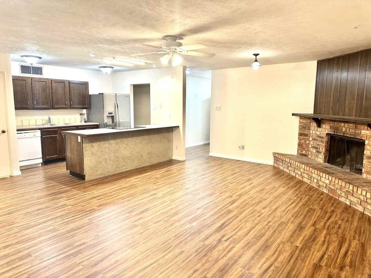 521 Hanover Dr #NA - Photo 2 of 12