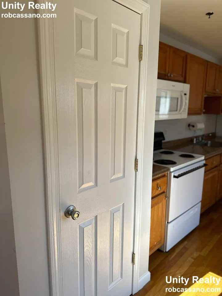 High St #22 - Photo 3 of 13