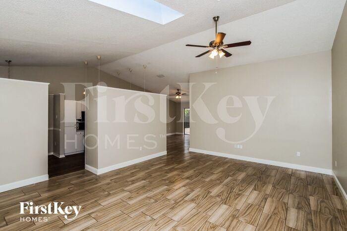 1768 Clover Cir - Photo 3 of 15