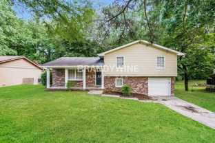 2750 Foxlair Trl - Photo 1 of 1