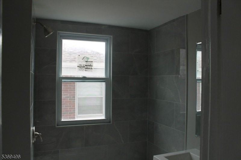 67 Edgar St #1 - Photo 7 of 11