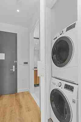 Chrystie St #14C - Photo 3 of 11