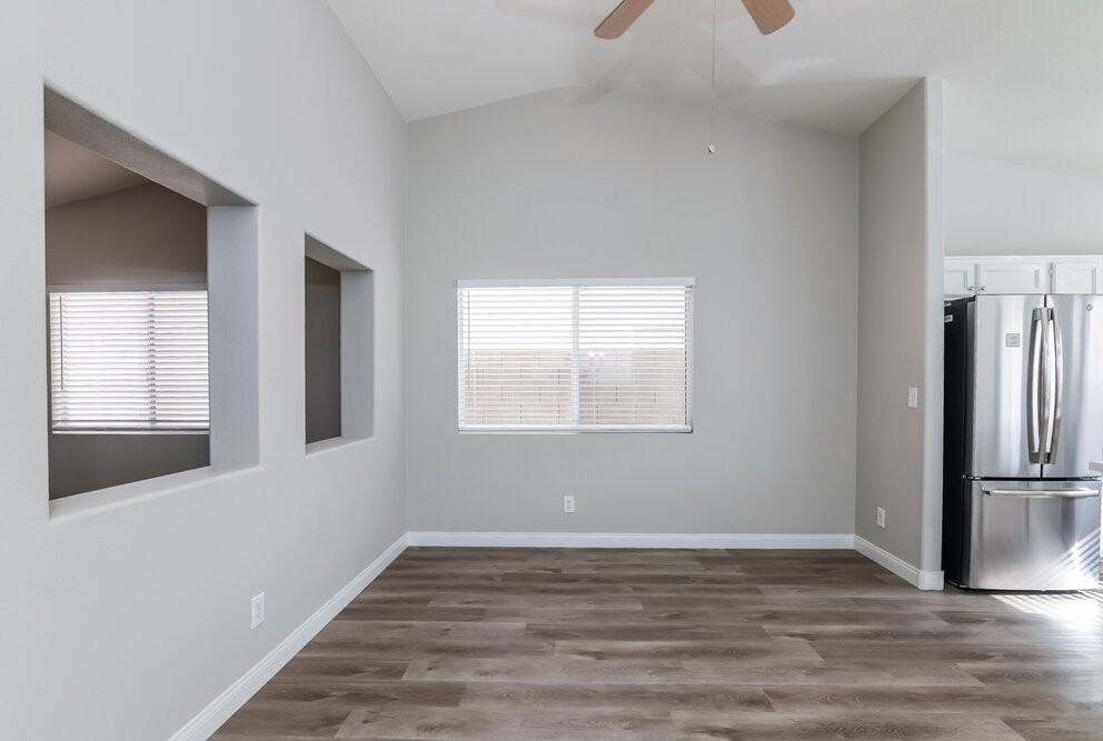 2037 Madica Ave - Photo 5 of 16