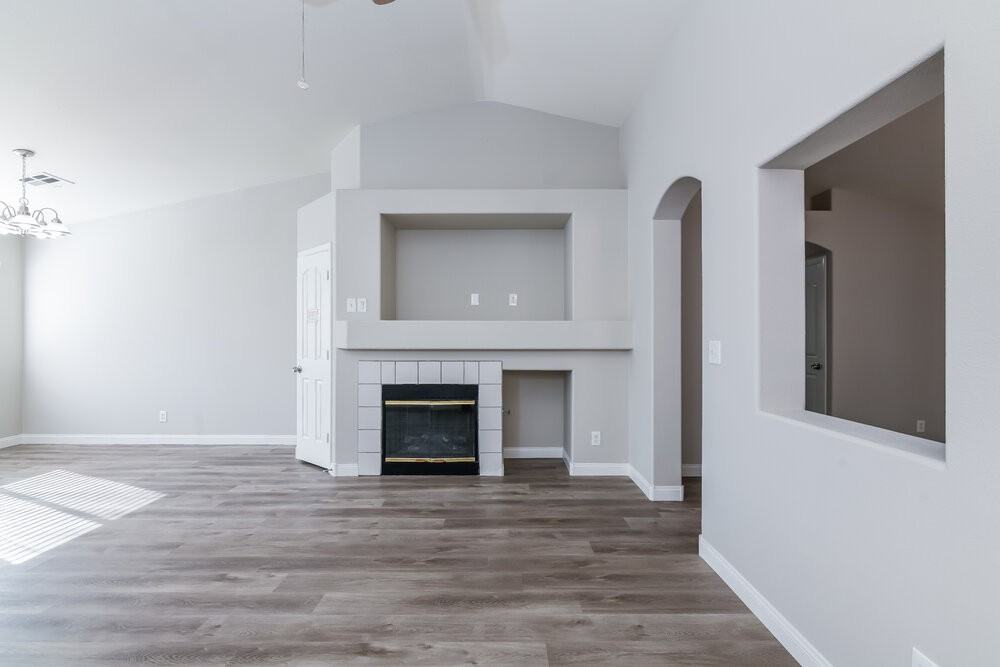 2037 Madica Ave - Photo 6 of 16