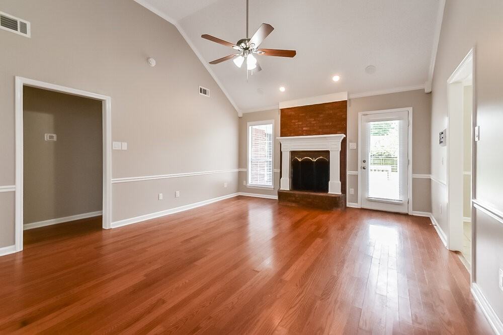 4401 Okeechobee Dr - Photo 4 of 16
