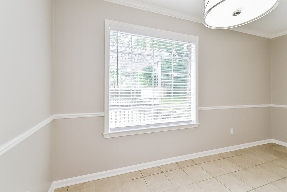 4401 Okeechobee Dr - Photo 6 of 16