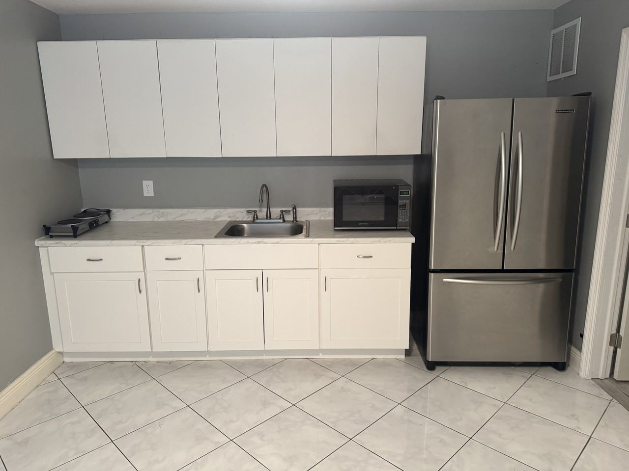 5435 Southwest 148th Place - Photo 3 of 5