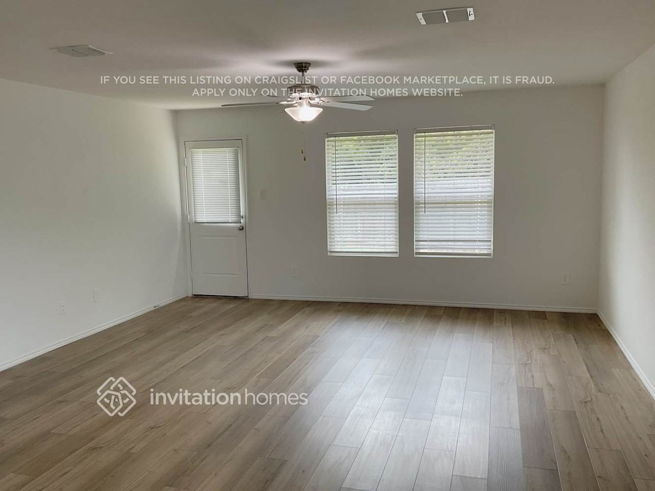 10645 Sewell Cir - Photo 2 of 13