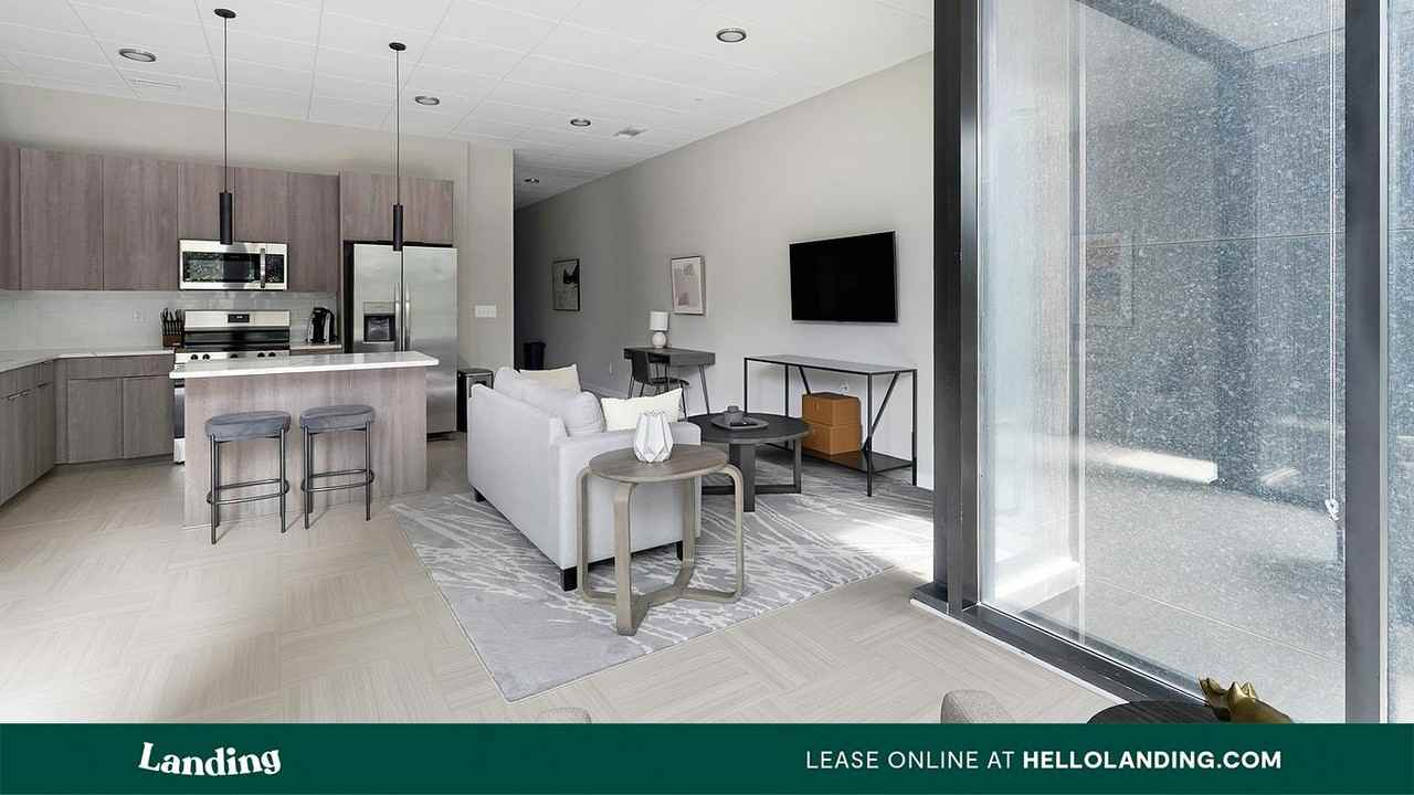 The 600 - Photo 4 of 50