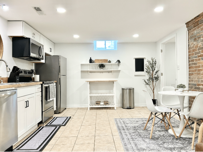 1009 Madison Ave - Photo 7 of 20