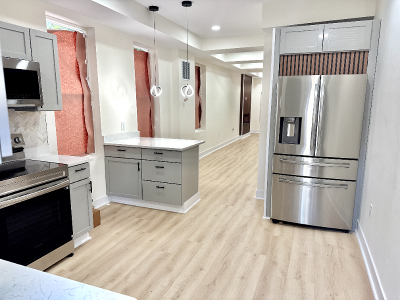 1518 E Lanvale St - Photo 6 of 23