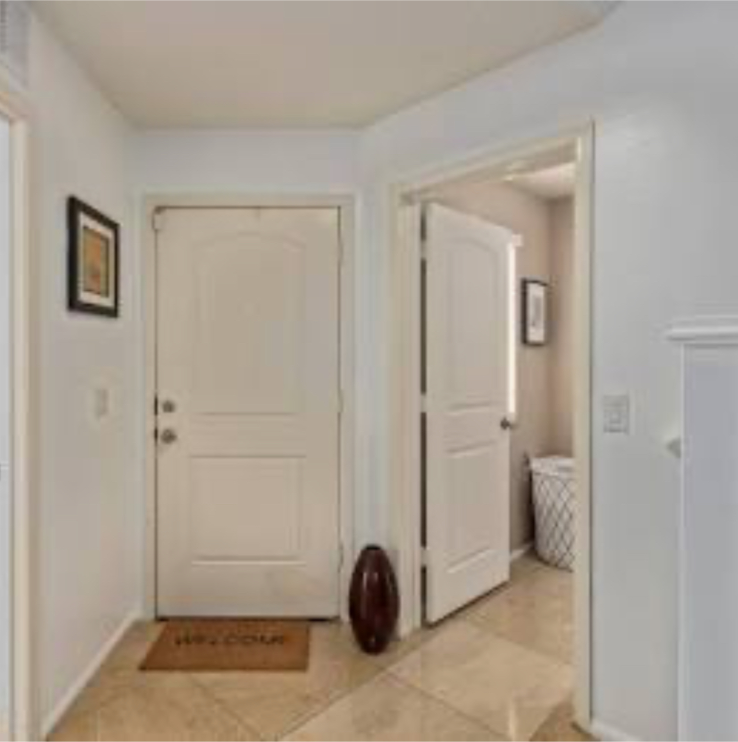 2031 N 77th Ln - Photo 3 of 10