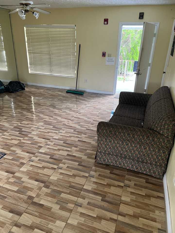 Nw 207th Dr #NA - Photo 4 of 10