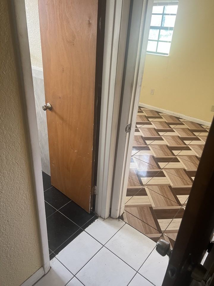 Nw 207th Dr #NA - Photo 7 of 10