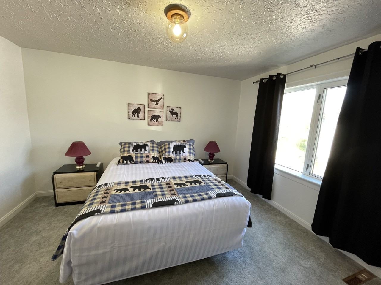 1703 6 Avenue South - Photo 2 of 20