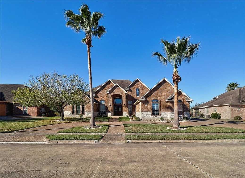 11 West Bar-Le-Doc Drive - Photo 2 of 40