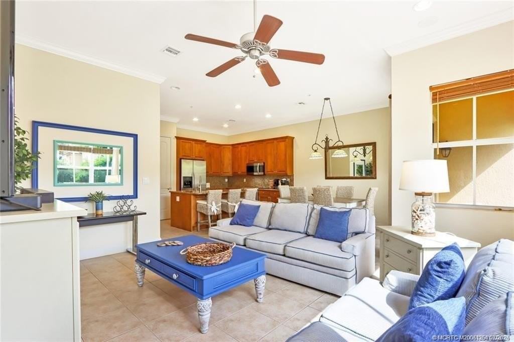 203 Ocean Bay Dr - Photo 2 of 35