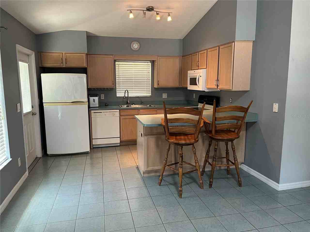 1331 Se 169th Terrace Rd - Photo 3 of 18