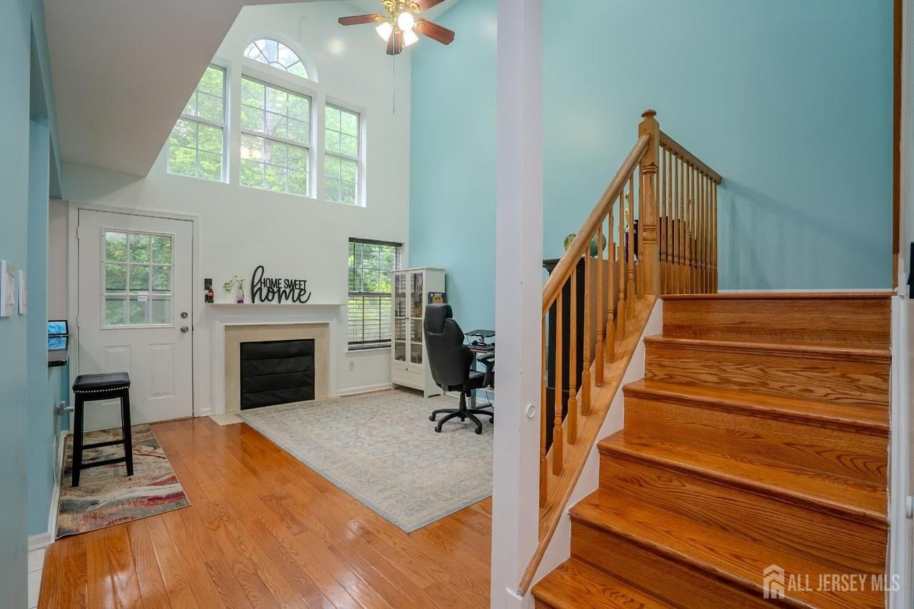 141 Briarwood Drive - Photo 7 of 33