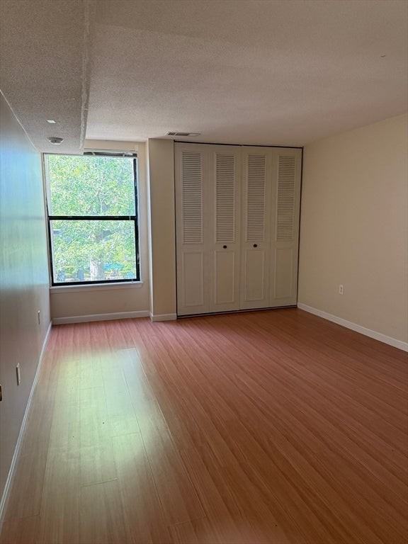 70 Shrewsbury Green Dr - Photo 5 of 17