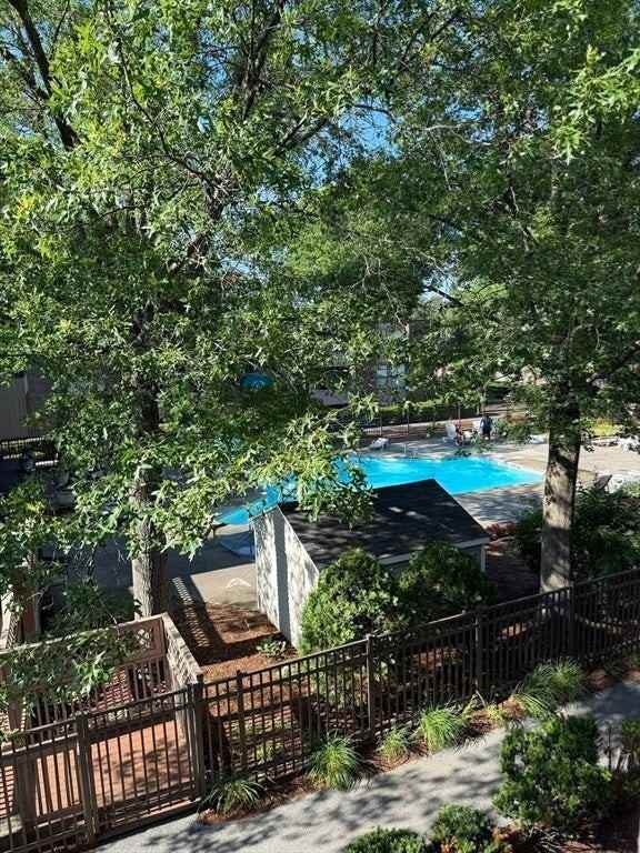 70 Shrewsbury Green Dr - Photo 7 of 17