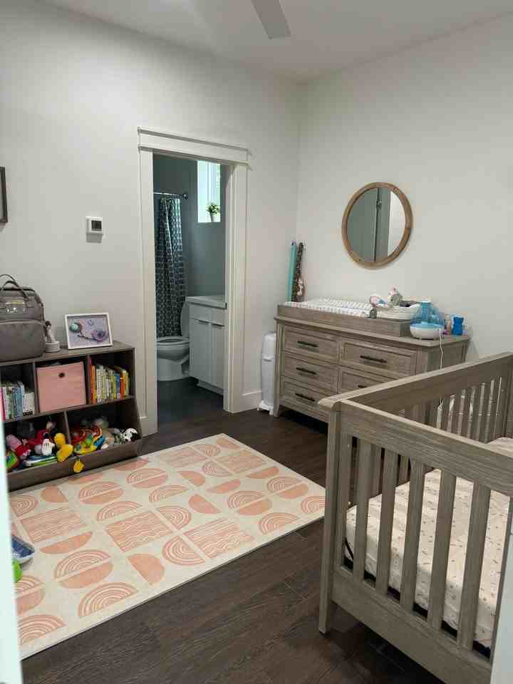 1123 West 17th Street - Photo 3 of 21