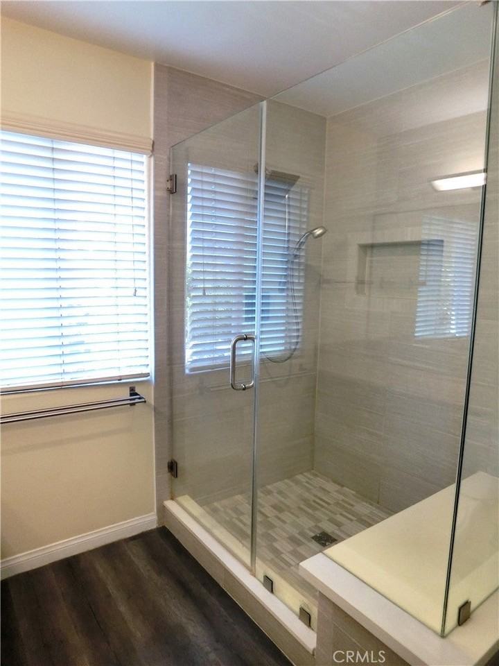 5015 Tyler Ave - Photo 5 of 16