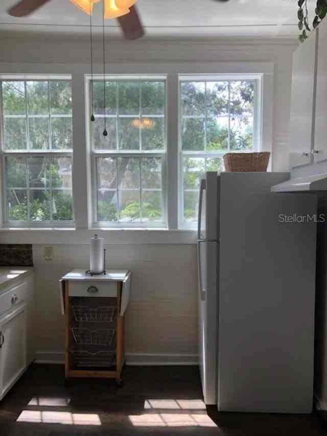 20795 River Dr - Photo 4 of 26