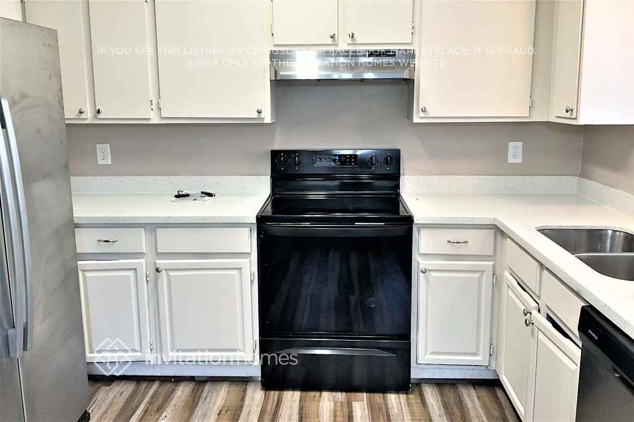 4514 Tylergate Dr - Photo 5 of 16