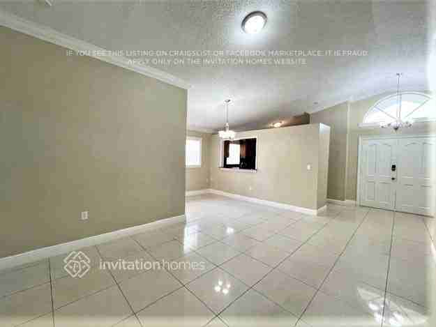 15548 Sw 138th Pl - Photo 3 of 20