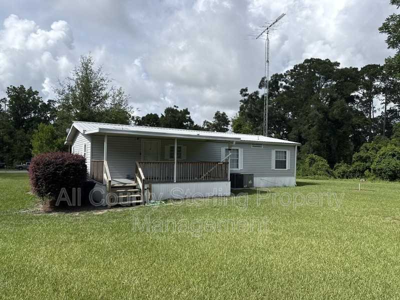 6303 Sw County Road - Photo 3 of 7