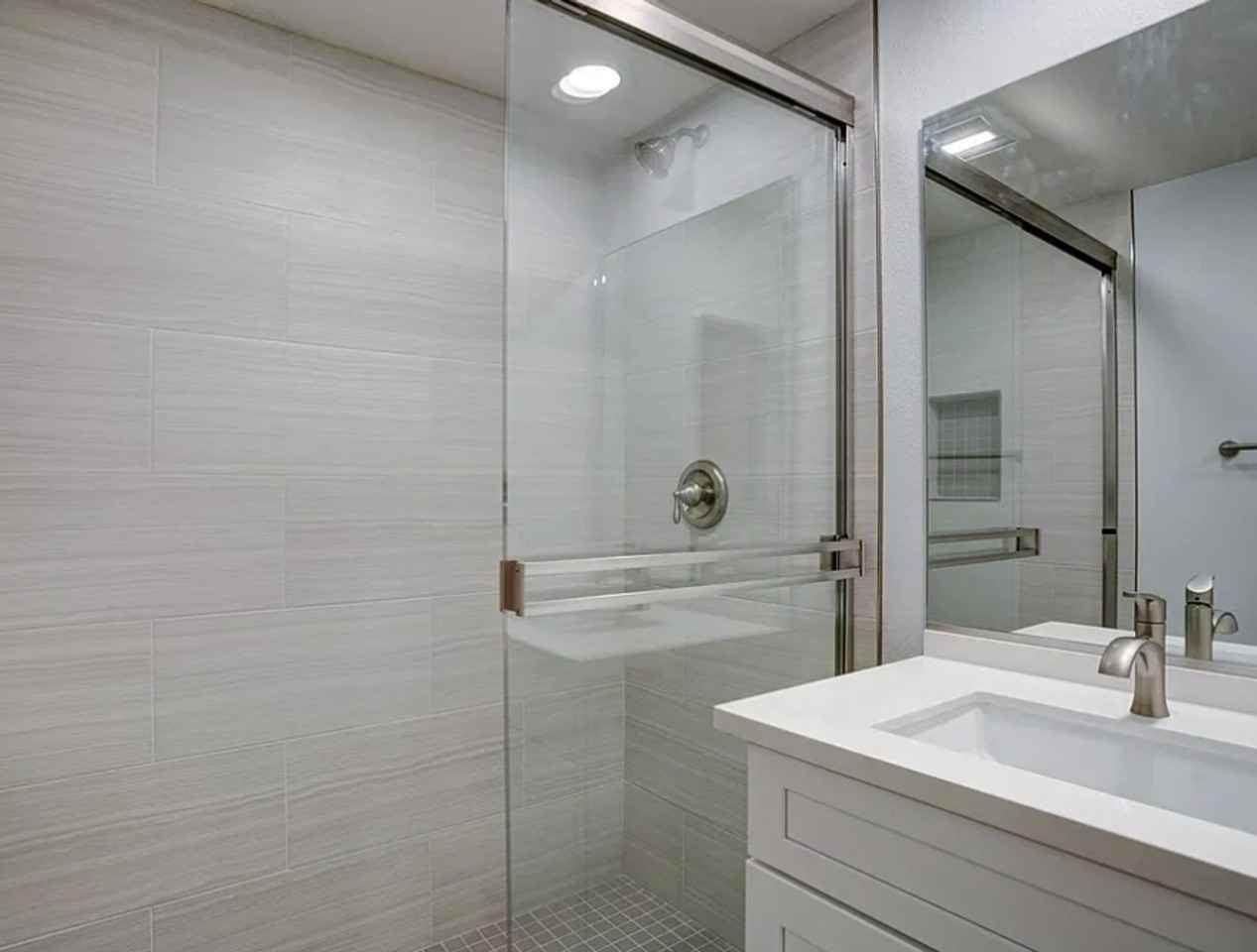 501 N. Ditmar Street - Photo 4 of 7