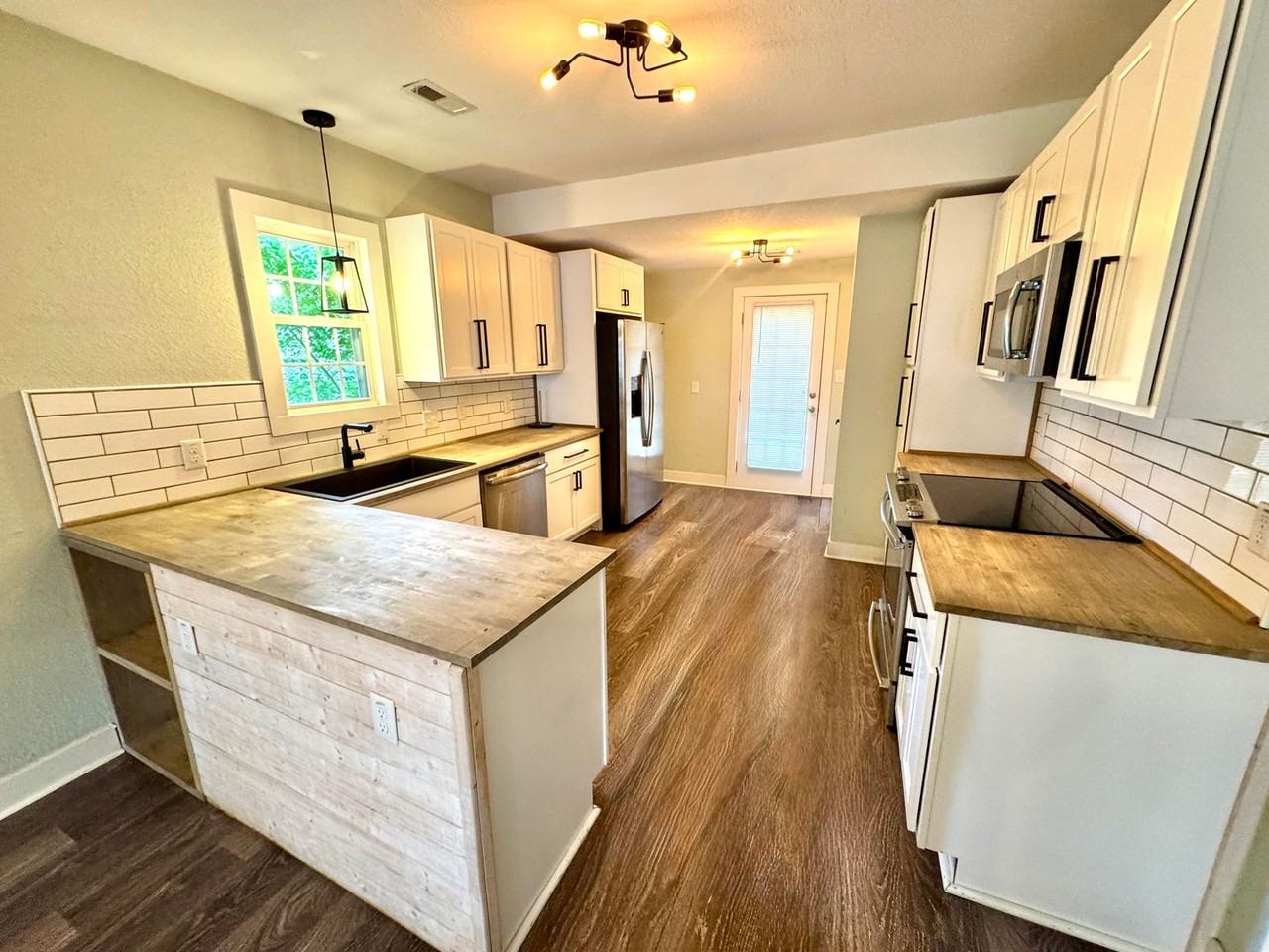 3101 Hurley Ave - Photo 7 of 18