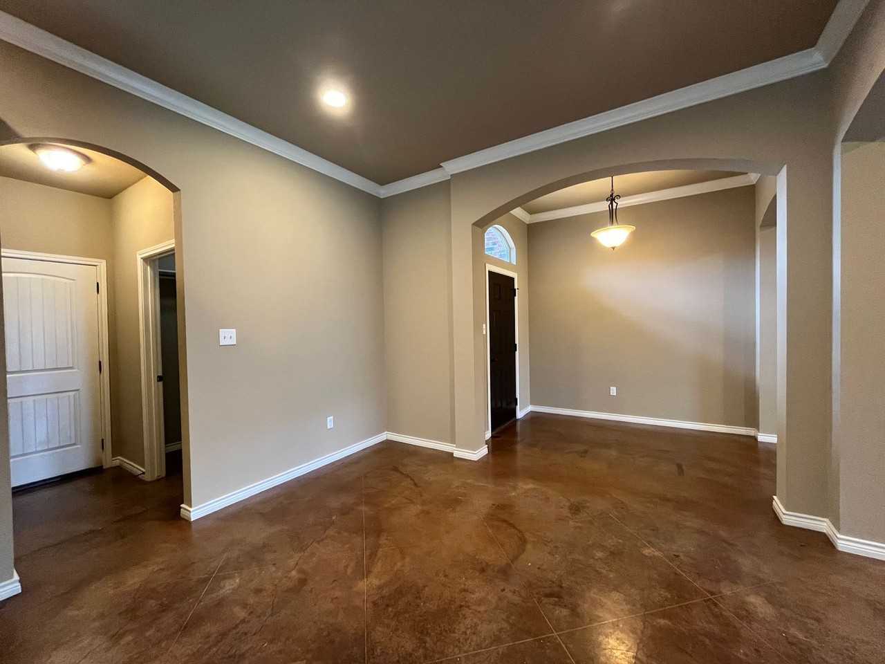 3032 Stallion Dr - Photo 5 of 26