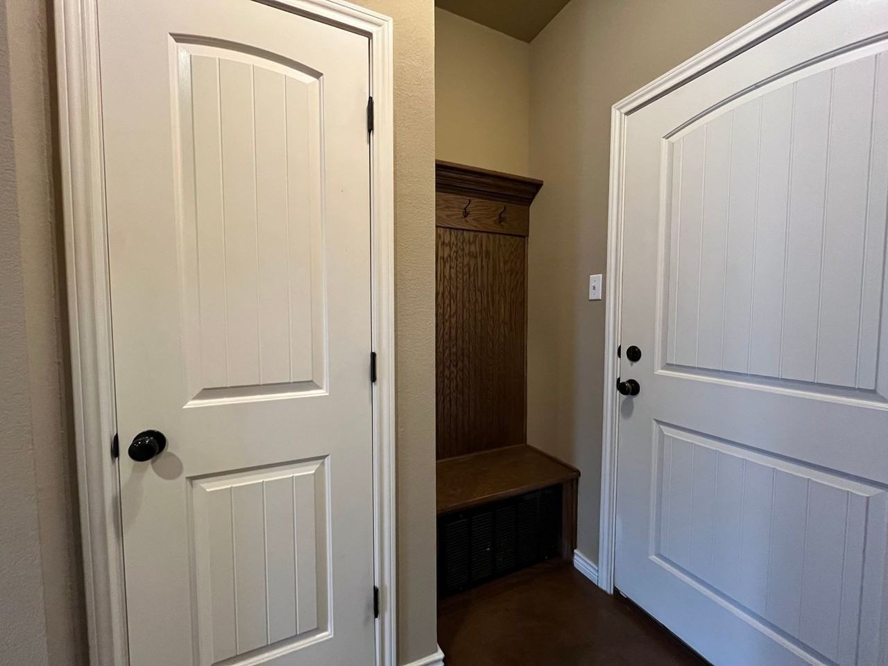 3032 Stallion Dr - Photo 6 of 26